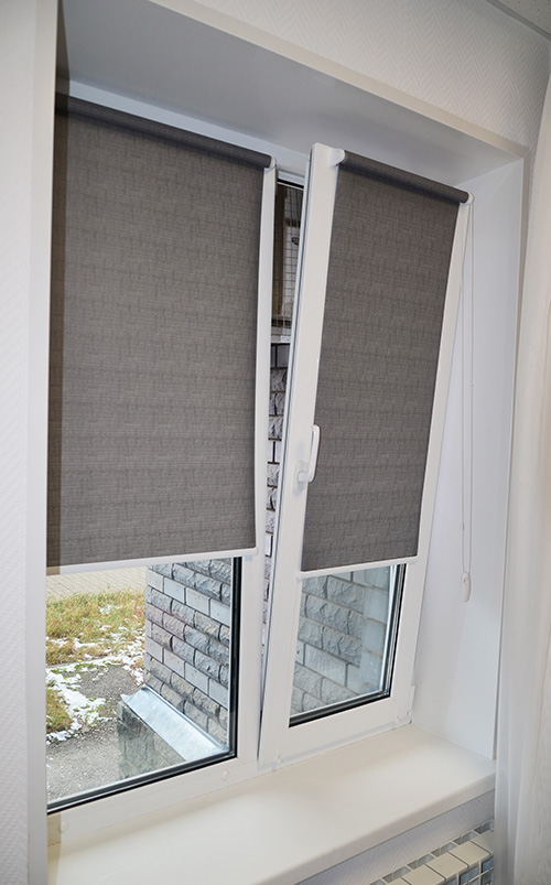 Mini на створки окон