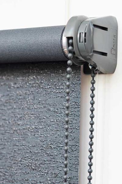 Рулонные шторы серые фото